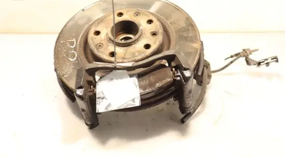 Peugeot 308 Front wheel hub spindle knuckle