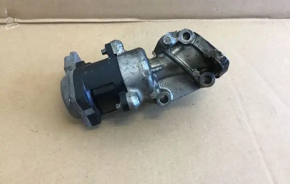Jaguar S-Type EGR valve 4R8Q90475AC BJPMB 01830108
