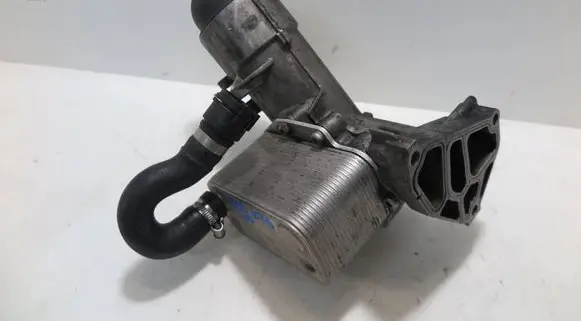 BMW 7 E65 E66 Oil filter mounting bracket 7788453