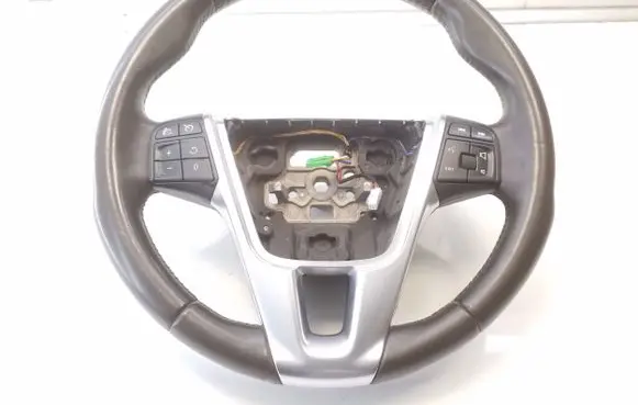 Volvo V40 Steering wheel P31390323 31390323