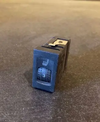 Volkswagen Golf IV Seat heating switch 3B0963564C