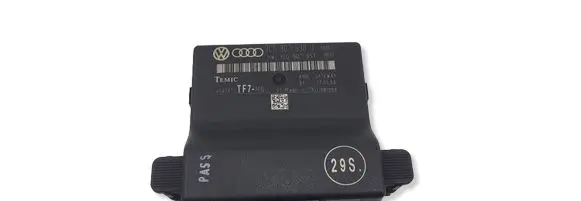Volkswagen PASSAT CC Gateway control module 3C0907530J 3C0907951