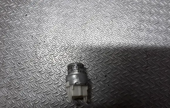 Lexus IS 200-300 Other relay 9098702004