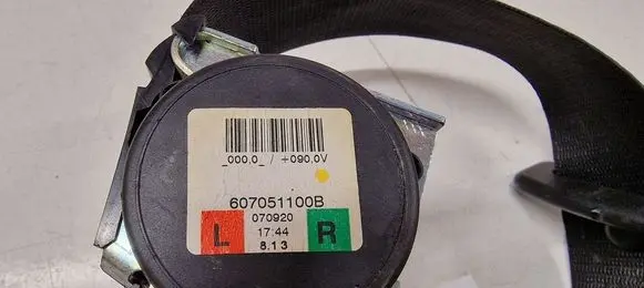 BMW 1 E81 E87 Rear seatbelt 607051100B