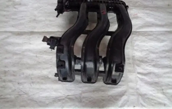 Peugeot 2008 I Intake manifold 9810940680