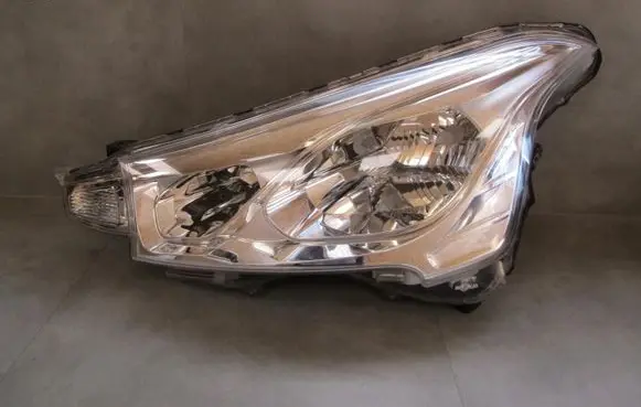 Citroen C4 Aircross Headlight/headlamp