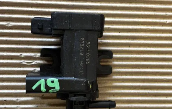 Opel Antara Turbo solenoid valve 96440385 07610