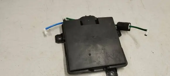 Mercedes-Benz SL R231 Vacuum air tank A0008002919