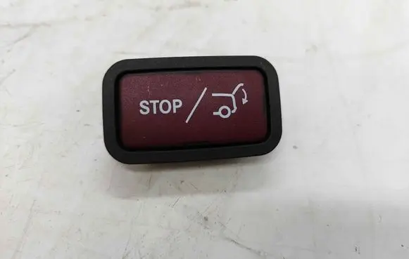 Mercedes-Benz CLA C118 X118 Tailgate/boot open switch button a2128210651