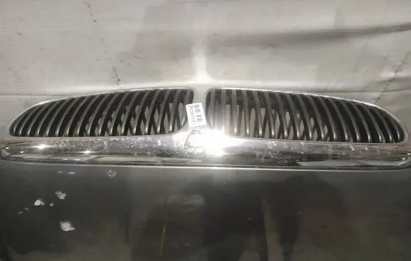 Jaguar X-Type Front grill 