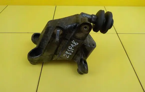 Peugeot Boxer Engine mounting bracket 28SP18