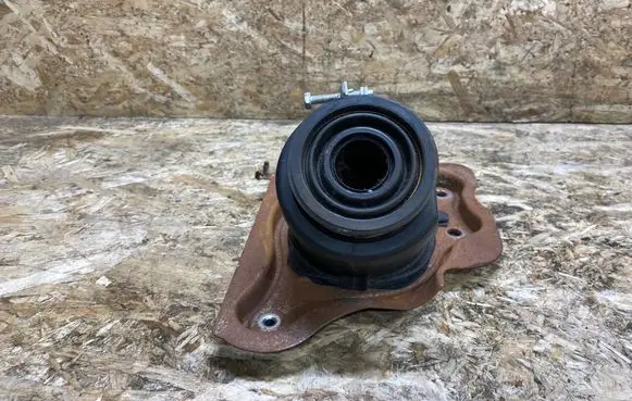 Infiniti G37 Steering wheel column trim
