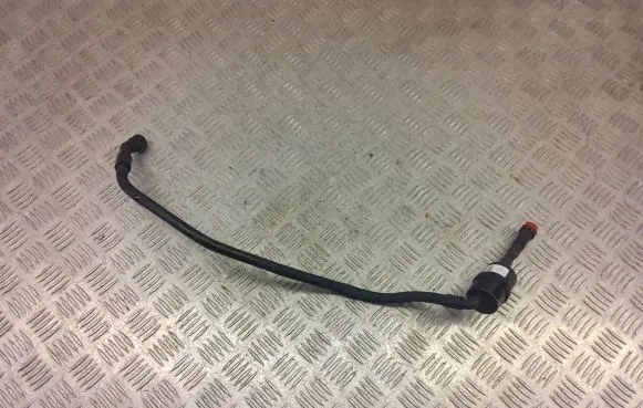 BMW 3 G20 G21 Vacuum line/pipe/hose 8664926