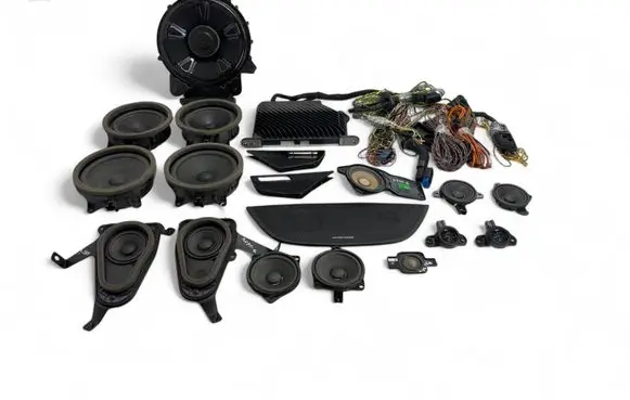 Volvo XC90 Audio system kit 32264796 31456258 31489120