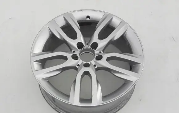 Mercedes-Benz GLA W156 X156 R18 alloy rim 