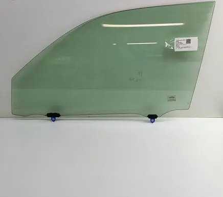 Toyota Land Cruiser (BJ70) Front door window glass four-door 6810260600