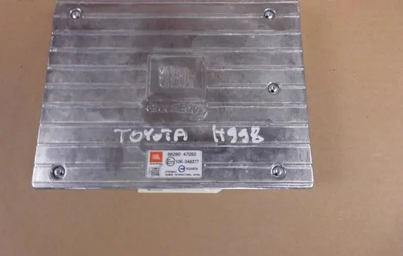 Toyota Prius (XW50) Sound amplifier 8628047050