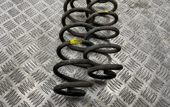 Opel Astra K Rear coil spring