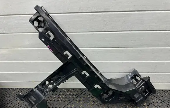 BMW X2 F39 Rear bumper mounting bracket 7426440 5112 11460913