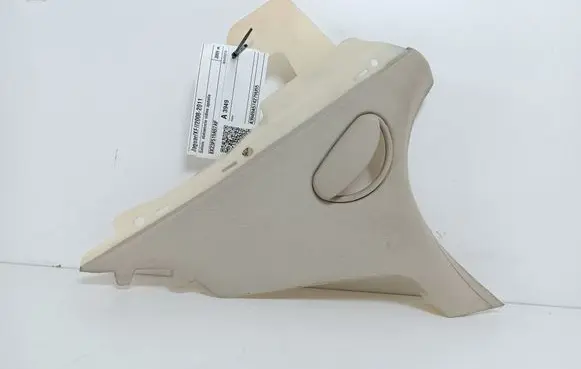 Jaguar XF X250 (D)pillar trim (top) 8X23F519A97AF