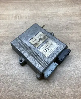 Ford Focus Fuel injection control unit/module 67R010157 0238649205