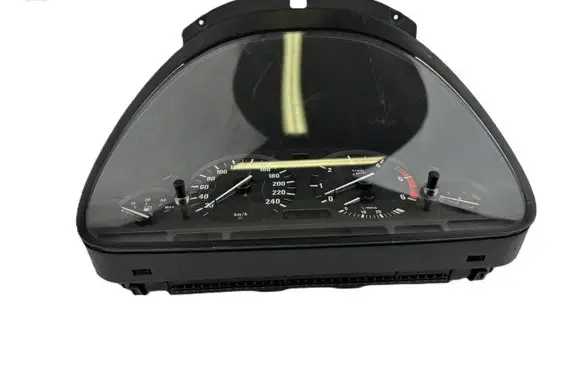 BMW 5 E39 Speedometer (instrument cluster) 6906122 11000878421 62116906122