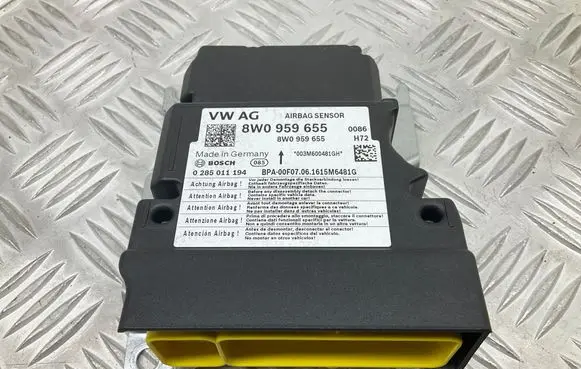 Airbag control unit/module