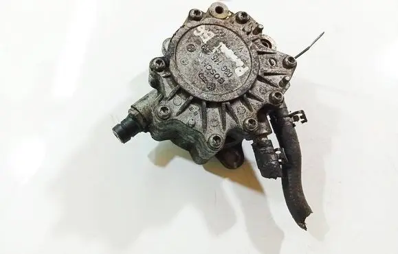 Volkswagen PASSAT B6 Vacuum pump 03G145209