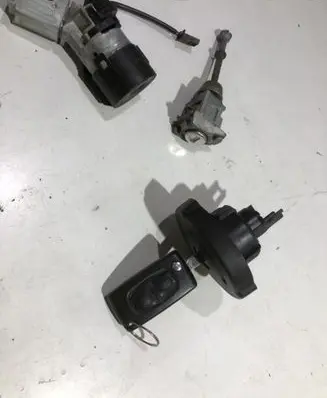 Peugeot 5008 Lock set 59395J01 36410600