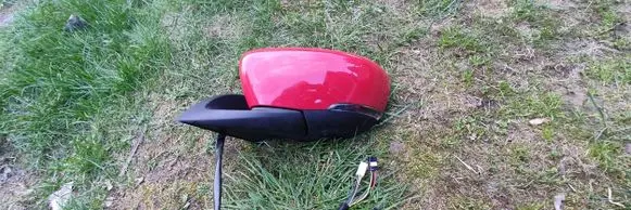 Front door electric wing mirror