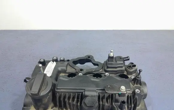Hyundai i30 Rocker cam cover 22400-07170