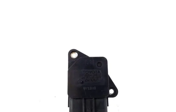 Toyota Avensis T250 Mass air flow meter 22204-0N010