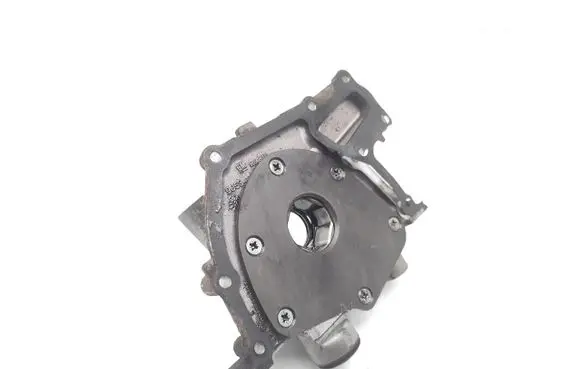 Opel Insignia A Oil pump 