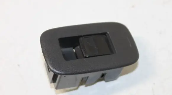 Toyota Auris 150 Electric window control switch