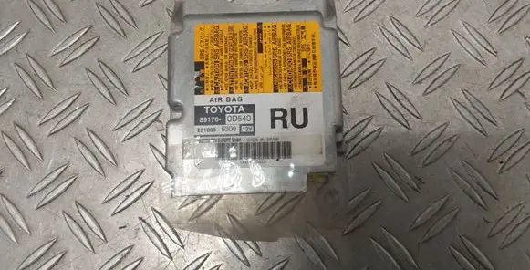 Toyota Yaris Airbag control unit/module 891700D540