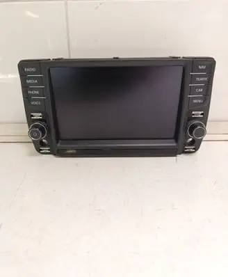 Volkswagen e-Golf Radio/CD/DVD/GPS head unit 5G0919606