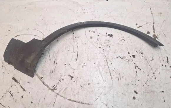 Ford Kuga I Front arch trim 8V41S16D238AD