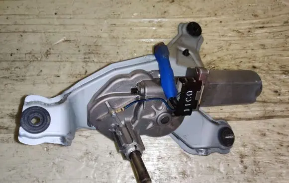 Hyundai i30 Rear window wiper motor 98700A6500
