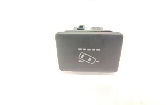 Toyota RAV 4 (XA40) Other switches/knobs/shifts 15A977 R15A977