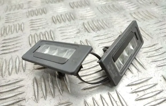 Volkswagen Golf VII Number plate light