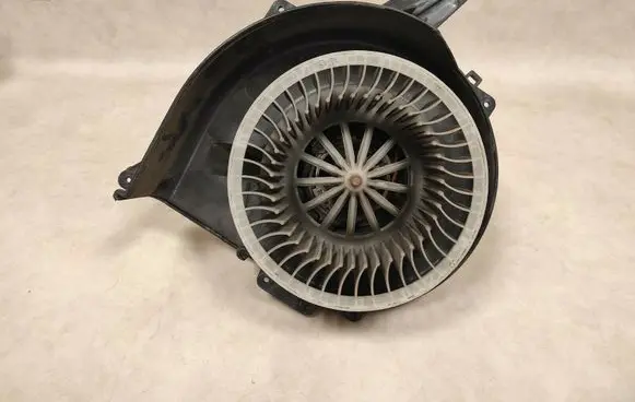 Volkswagen Polo V 6R Heater fan/blower 6Q1819015J