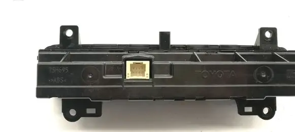 Toyota Auris E180 Interior fan control switch 75H695