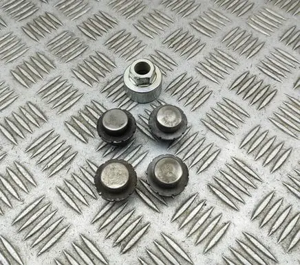 Ford Transit VII Anti-theft wheel nuts and lock ACPA1012J2A