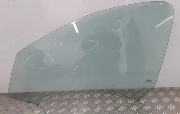 Peugeot 206 Front door window glass four-door 43R000464