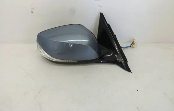 Infiniti Q50 Front door electric wing mirror 