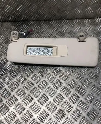 Sun visor