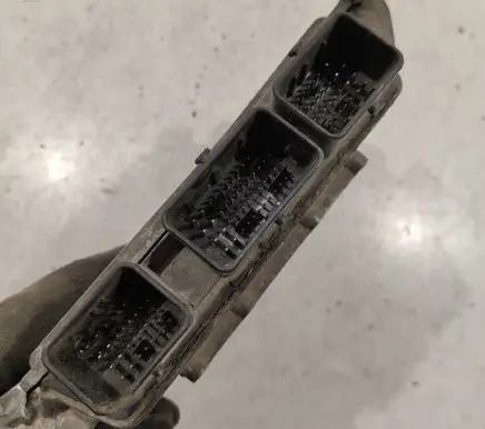 Citroen C3 Engine control unit/module ECU 9650670480 9643455080