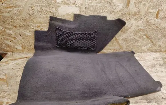 Mercedes-Benz S W220 Front floor carpet liner 220680040