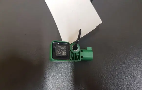 Volvo XC60 Airbag deployment crash/impact sensor 31264409