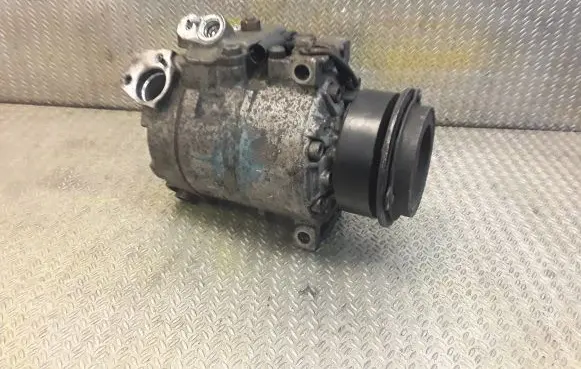 BMW 7 E38 Air conditioning (A/C) compressor (pump) 8362414